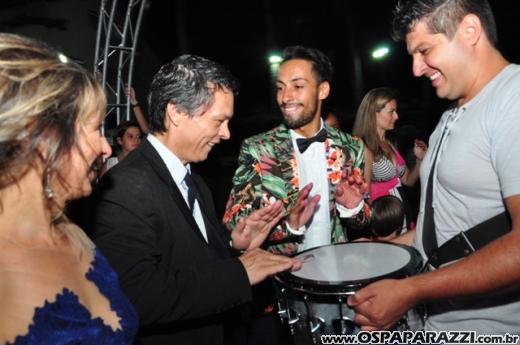 Alicia Moreira Nunes comemora 15 anos no Recanto do Valle