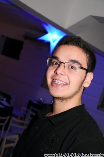Marcelo Junior festeja 18 anos com big festa na Number Two