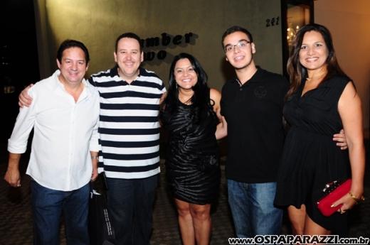 Marcelo Junior festeja 18 anos com big festa na Number Two