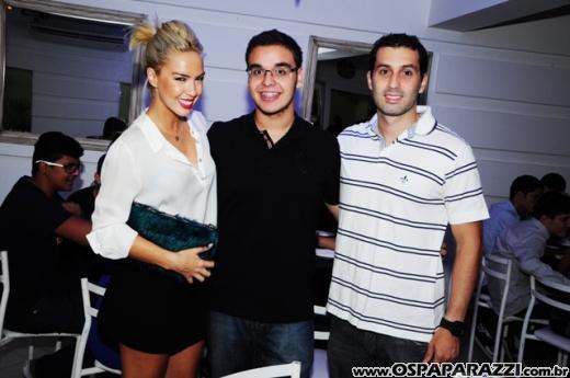 Marcelo Junior festeja 18 anos com big festa na Number Two