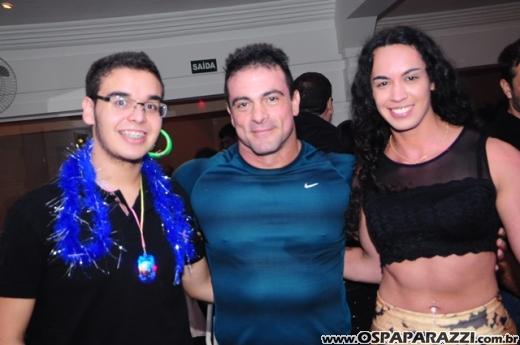 Marcelo Junior festeja 18 anos com big festa na Number Two