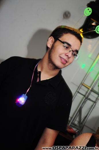 Marcelo Junior festeja 18 anos com big festa na Number Two
