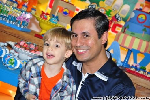 Festa de aniversário infantil é registrada pelo fotógrafo Gilberto Freitas em São José dos Campos - SP