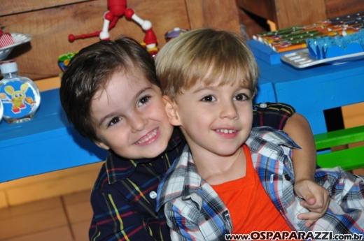 Otavio completa 4 anos com festa no Buffet Be Happy