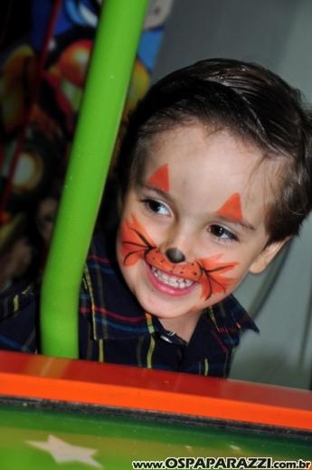 Otavio completa 4 anos com festa no Buffet Be Happy