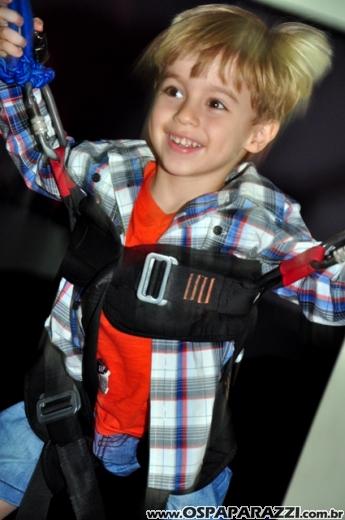 Otavio completa 4 anos com festa no Buffet Be Happy