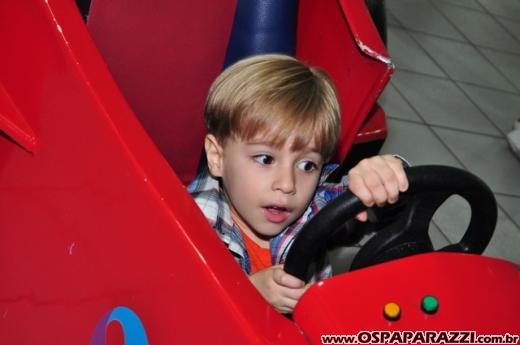 Otavio completa 4 anos com festa no Buffet Be Happy