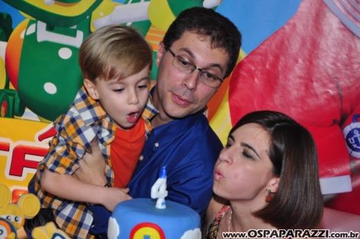 Otavio completa 4 anos com festa no Buffet Be Happy
