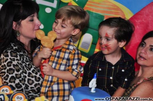 Otavio completa 4 anos com festa no Buffet Be Happy