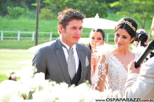 Graziela Leite e Willian Prado casam-se na Fazenda Casa Gde
