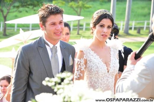 Graziela Leite e Willian Prado casam-se na Fazenda Casa Gde
