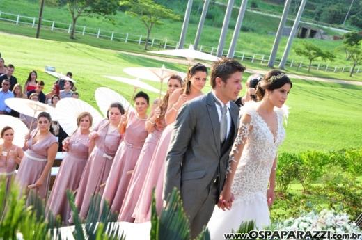 Graziela Leite e Willian Prado casam-se na Fazenda Casa Gde