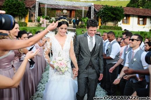 Graziela Leite e Willian Prado casam-se na Fazenda Casa Gde