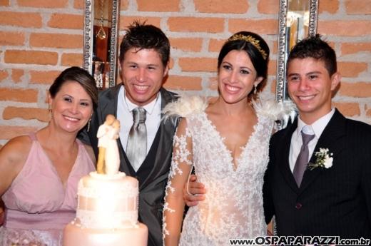Graziela Leite e Willian Prado casam-se na Fazenda Casa Gde