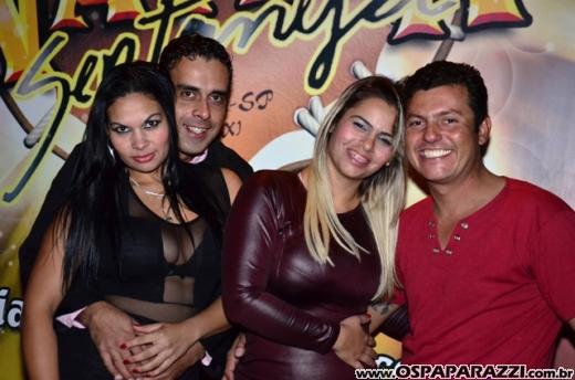 Leo Rodriguez faz Selfie com fãs na Estância Nativa Sertaneja