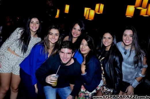 Leo Rodriguez faz Selfie com fãs na Estância Nativa Sertaneja