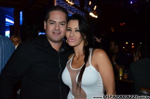 Leo Rodriguez faz Selfie com fãs na Estância Nativa Sertaneja