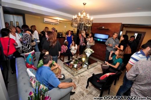 Fabio e Evandro inauguram Matsunos Cabeleireiros no Vila Ema