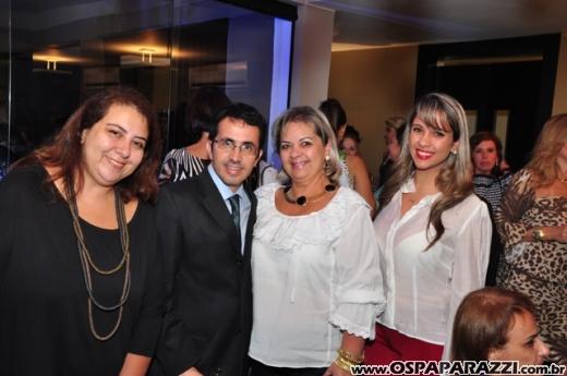 Fabio e Evandro inauguram Matsunos Cabeleireiros no Vila Ema