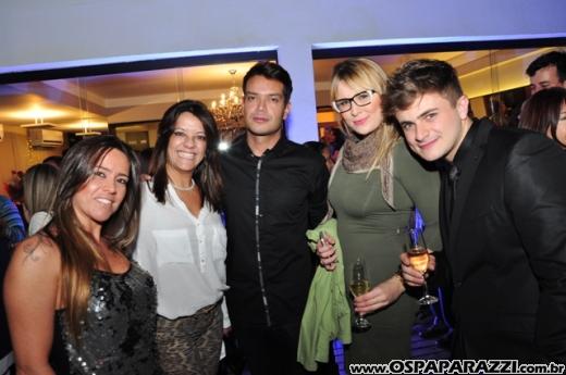 Fabio e Evandro inauguram Matsunos Cabeleireiros no Vila Ema