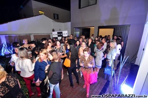 Fabio e Evandro inauguram Matsunos Cabeleireiros no Vila Ema