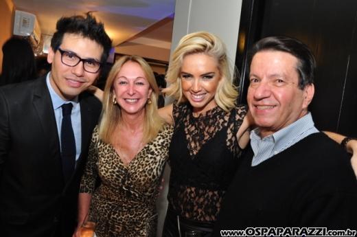 Fabio e Evandro inauguram Matsunos Cabeleireiros no Vila Ema