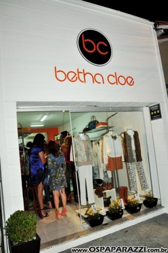 Betha Cloe apresenta coleção outono/inverno 2014 no Vila Ema