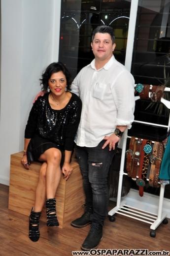 Complemento-A mostra nova coleção com Andrea e Geovane