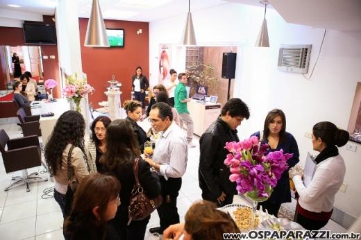 Terezinha Quintanilha promove encontro entre Noivas Studio 1