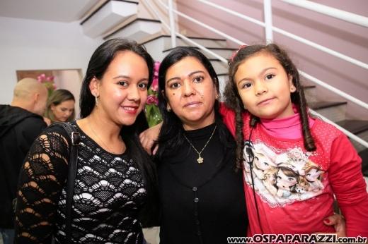 Terezinha Quintanilha promove encontro entre Noivas Studio 1