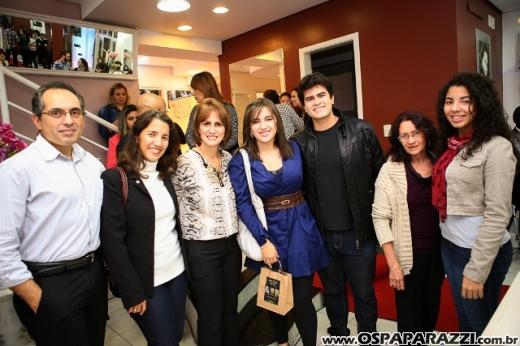 Terezinha Quintanilha promove encontro entre Noivas Studio 1