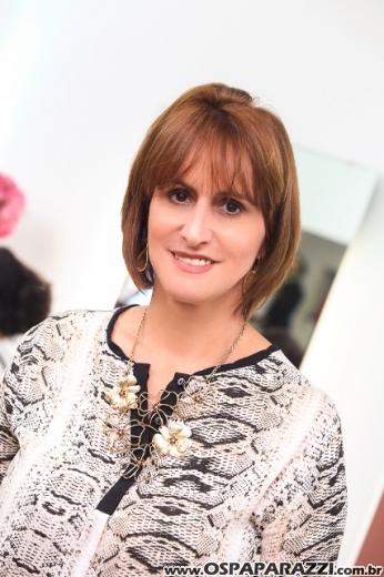 Terezinha Quintanilha promove encontro entre Noivas Studio 1