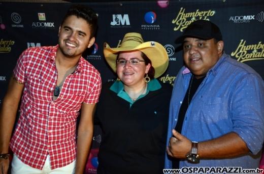Humberto e Ronaldo no palco da Estância Nativa Sertaneja