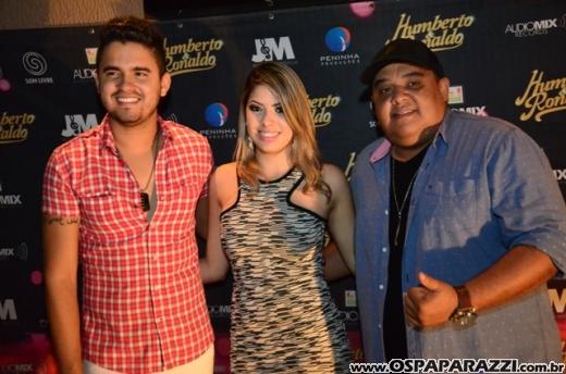 Humberto e Ronaldo no palco da Estância Nativa Sertaneja