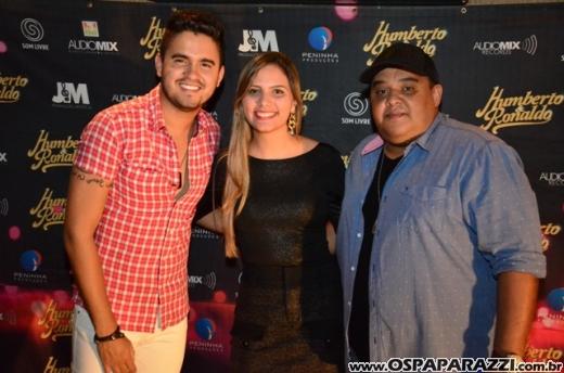 Humberto e Ronaldo no palco da Estância Nativa Sertaneja