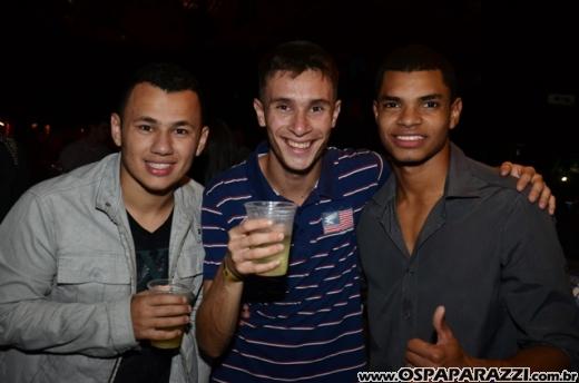 Humberto e Ronaldo no palco da Estância Nativa Sertaneja