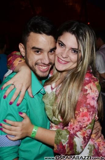 Humberto e Ronaldo no palco da Estância Nativa Sertaneja