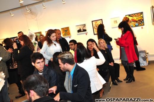 Exposição de Obras de Arte disponível na Over Galeria de SJC