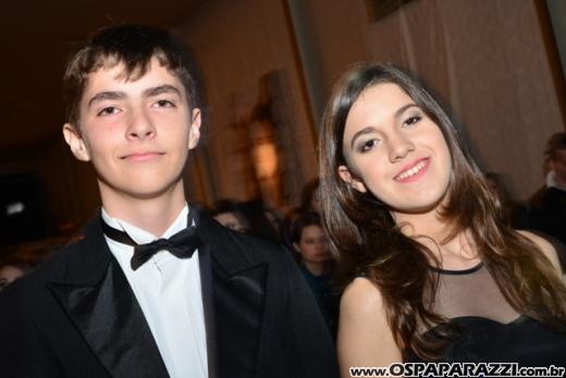 Carolina Sawaya ganha big festa de 15 anos no Interative Hall