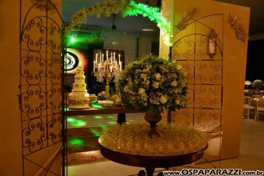 Carolina Sawaya ganha big festa de 15 anos no Interative Hall