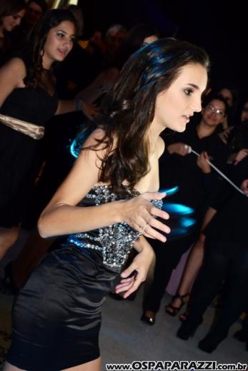 Carolina Sawaya ganha big festa de 15 anos no Interative Hall