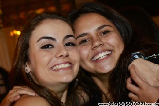 Carolina Sawaya ganha big festa de 15 anos no Interative Hall