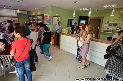 Comemoração dupla marca aniversário da Farmácia Vivace