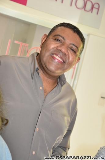 Comemoração dupla marca aniversário da Farmácia Vivace