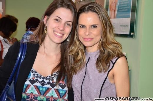 Comemoração dupla marca aniversário da Farmácia Vivace