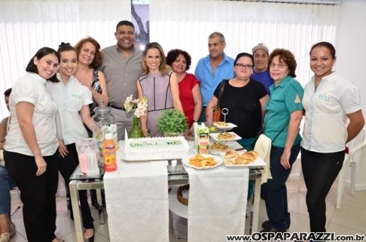 Comemoração dupla marca aniversário da Farmácia Vivace