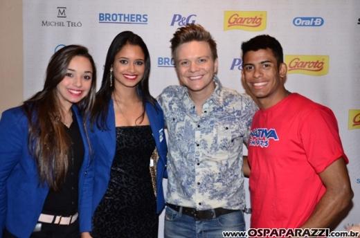Michel Teló está de volta ao palco da Estância Nativa Sertaneja em Caçapava