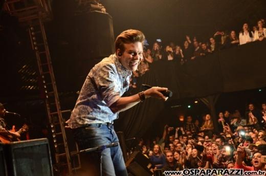 Michel Teló está de volta ao palco da Estância Nativa Sertaneja em Caçapava
