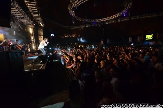 Michel Teló está de volta ao palco da Estância Nativa Sertaneja em Caçapava