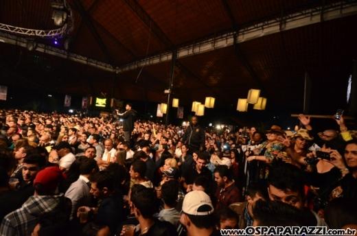 Michel Teló está de volta ao palco da Estância Nativa Sertaneja em Caçapava